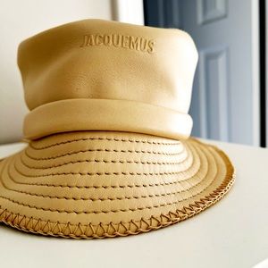 Jacquemus Le Bob Mentalo Beach Hat